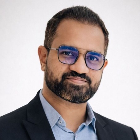 Our Team -Shareef Lark Senior Software Developer